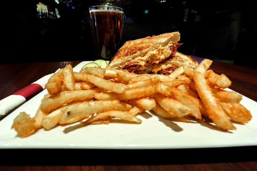 NYC: Greenwich Village Food Tour with 6 Authentic Tastings - Why the food works so well in Greenwich Village