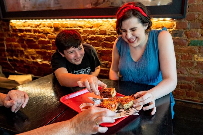 NYC: Greenwich Village Food Tour with 6 Locals Favorites Dishes - Why this Greenwich Village food walk works