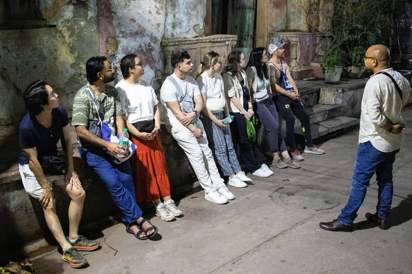 Old Delhi Food Tour: A Night Time Feast - Food safety, allergies, and dietary needs