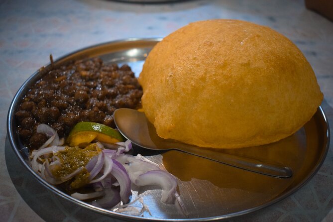 Old Delhi Street Food Tour - Khari Baoli and the scent of the spice market
