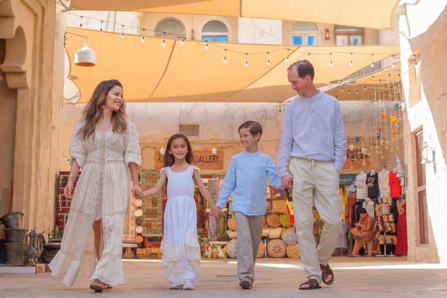Old Dubai Guided Tour With Photographer: Souks & Street Food - Gold Souk and the end of the route