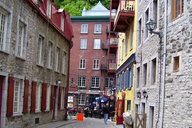 Old Quebec City Food Tour with 10+ Autentic Local Tastings - Key points to know before booking