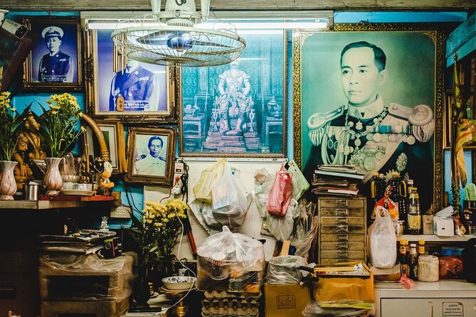 Old Siam Bangkok Food Tour with 15+ Tastings - Who should book this experience?