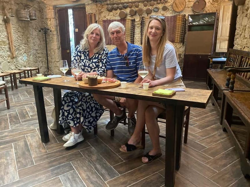 Olive Oil Museum: Extravirgin school - Food & wine tasting - Limolio and Rogo del Tempio