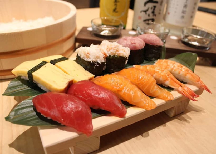 Osaka Dotonbori: Sushi Making Experience - Meeting Mako, Mika, Saki, and the other instructors