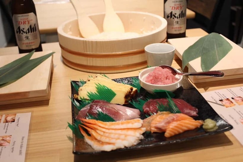 Osaka Dotonbori: Sushi Making Experience - Twelve pieces, sake, and the best part of the class