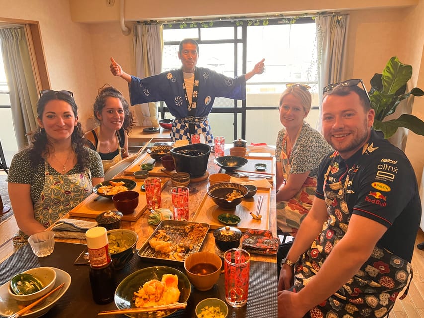 Osaka: Gluten-Free Ramen and Gyoza Cooking Class - Filling, folding, and pan-frying the dumplings