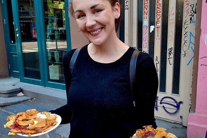Oslo: Grünerløkka Food & Culture Walking Tour - Mathallen and Vulkan: the first serious meal