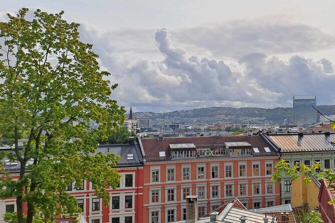 Oslo: Norwegian Food Tour & Hidden Gems City Walk - Oslo beyond Karl Johans gate