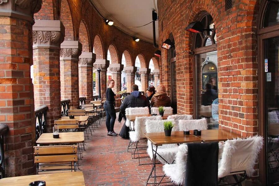 Oslo: Tour with a Michelin star chef - Starting at the Royal Palace