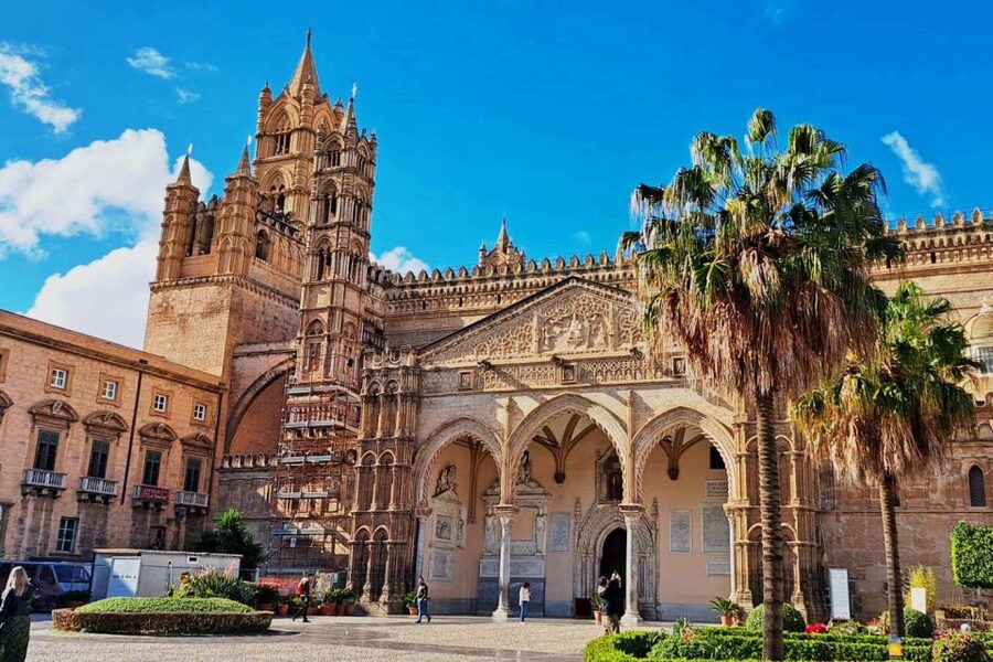 Palermo: City Walking Tour & Street Food Tasting with Drink - Cathedral, Quattro Canti, and Pretoria Fountain