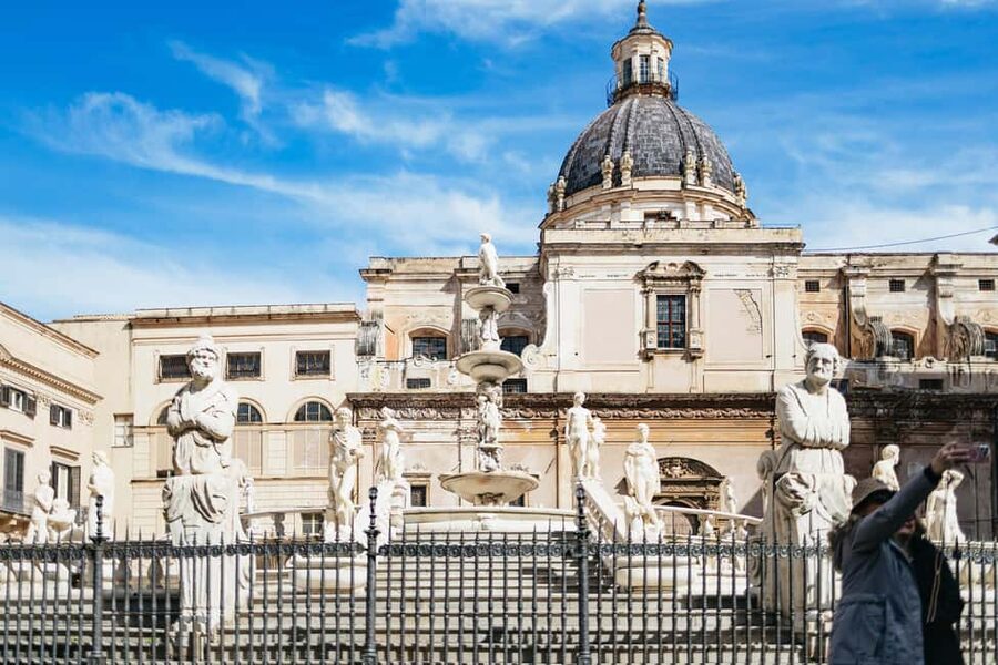 Palermo: Street Food and History Walking Tour - Why Palermo food makes a good walking tour