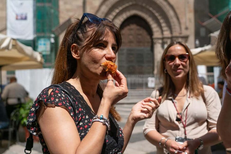 Palermo: Traditional Full Meal Food Tour with a Local - Starting by Santa Maria della Catena