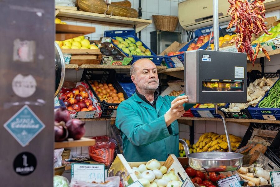 Palma de Mallorca: 10 Tastings Private Food Tour - Dietary needs and food preferences