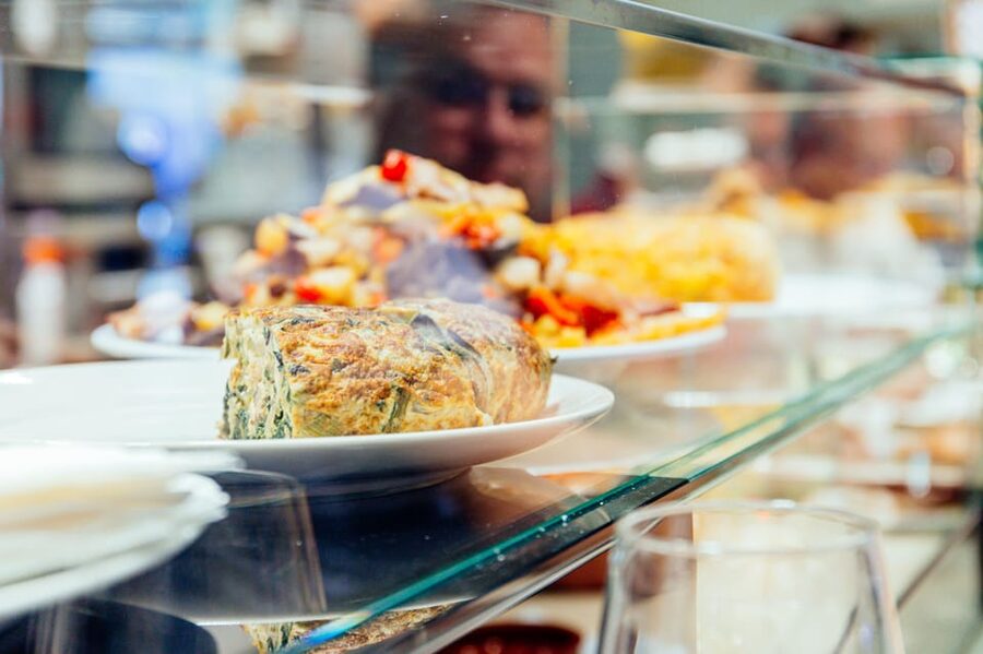 Palma de Mallorca: Foodie Walking Tour of the Old Town - Who should book this Palma food tour?