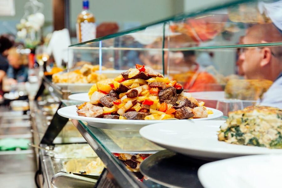 Palma de Mallorca: Foodie Walking Tour of the Old Town - Panadas and sobrasada in the Old Town