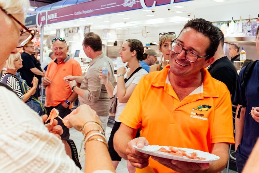 Palma de Mallorca: Foodie Walking Tour of the Old Town - What the guides add to the walk
