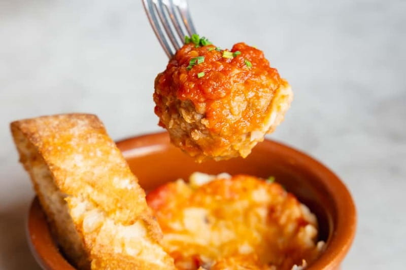 Palma de Mallorca: Gourmet Tapas and Wine Tour - Bocalto and the best food-and-service balance