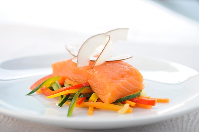 Paris 3-Course Gourmet Dinner and Sightseeing Seine River Cruise - What is served at dinner