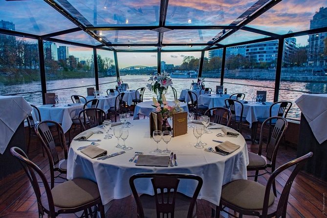 Paris 3-Course Gourmet Dinner and Sightseeing Seine River Cruise - From the Seine to the Eiffel Tower