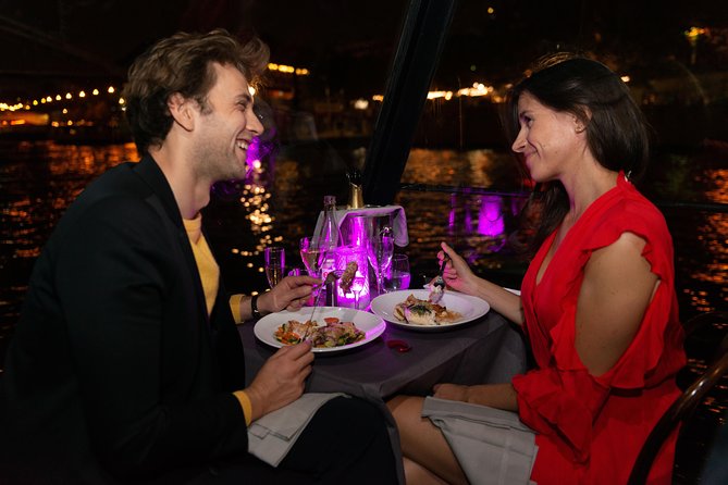 Paris 3-Courses Gourmet Dinner Seine River Cruise with Champagne - What arrives on your plate