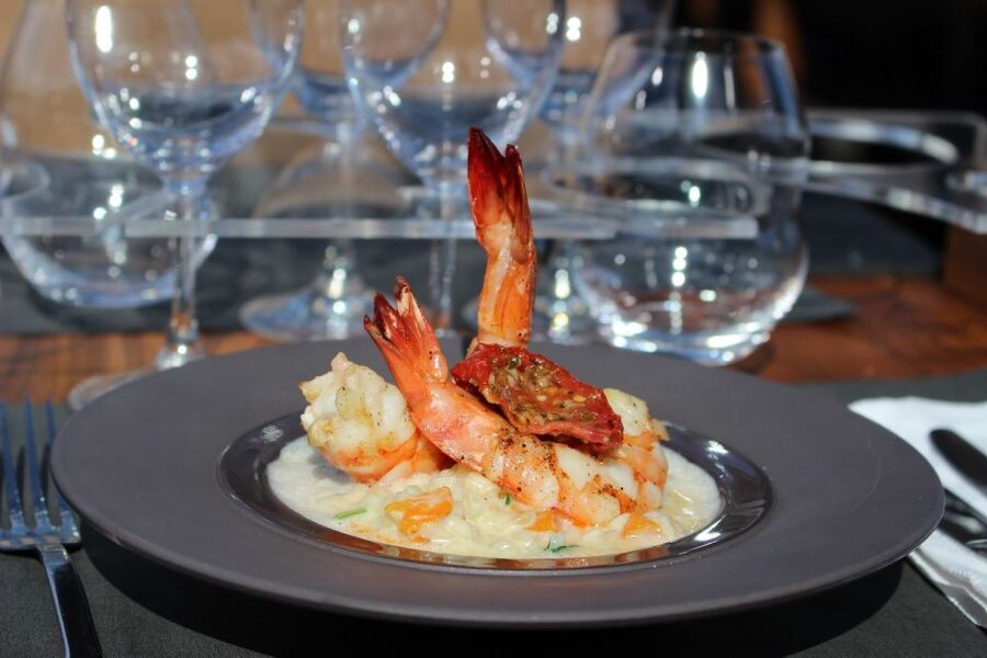 Paris: Bustronome Gourmet Dinner Tour - Who will enjoy this Bustronome dinner?