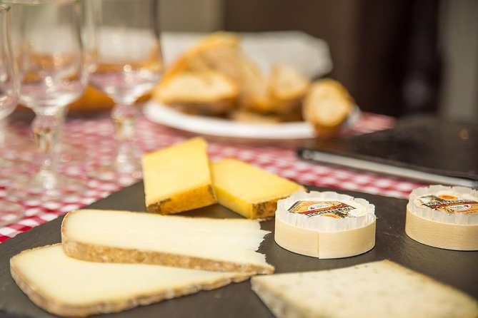 Paris Le Marais District Original Food and Wine Tasting Tour - Marché des Enfants Rouges and the food of Paris beyond France
