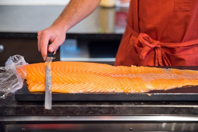 Paris Le Marais District Original Food and Wine Tasting Tour - How much food will you actually get?