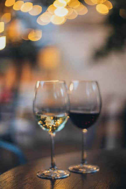 Paris Le Marais Food Tour: Full Traditional French Feast - Starting at Place Louis Aragon and Ile Saint-Louis