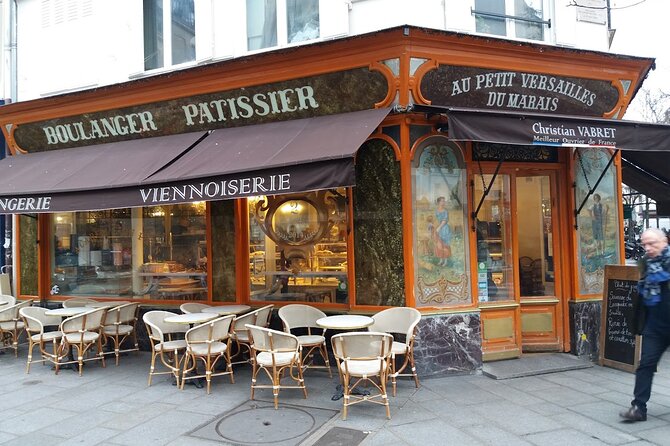 Paris Le Marais Food Tour With 10+ Tastings, Cheese, Wine & More - The guides shape the experience