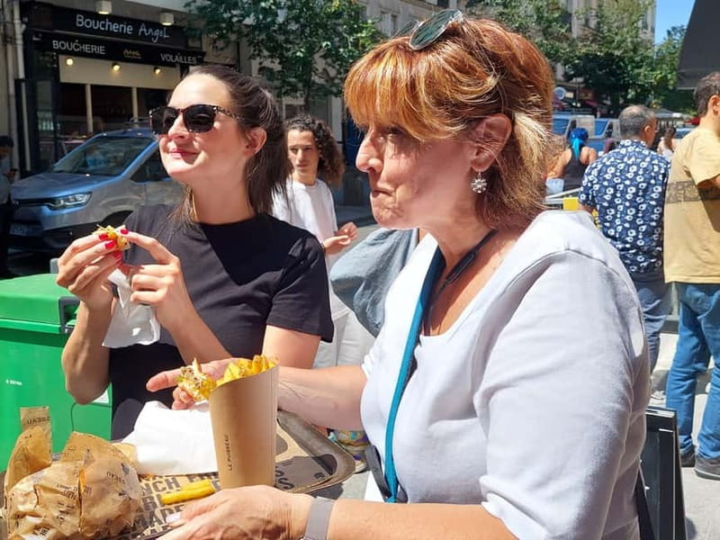 Paris: Le Marais Guided Food Tour with Tastings - Walking, comfort, and access