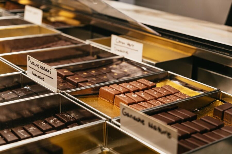 Paris: Montmartre Food and Wine Guided Tour - Why Montmartre works so well for a food tour