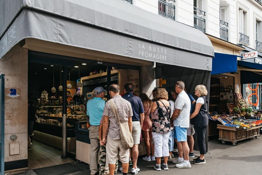 Paris: Montmartre Food and Wine Guided Tour - Sacré-Cœur and the view from Montmartre’s summit