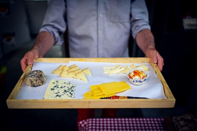 Paris Private Food Tour – Taste 8+ French Classics in Le Marais - Starting with medieval houses on Rue François Miron