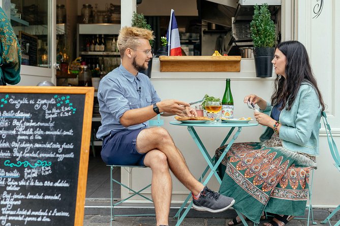 Paris Private Food Tour with 6 or 10 Tastings - The private guide is the real product