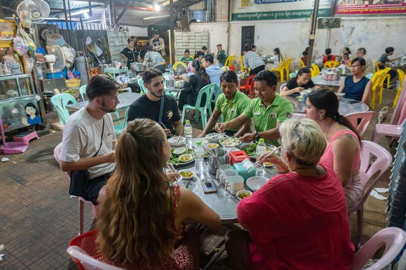 Phnom Penh Night Foodie Vespa Tour / Tuk Tuk Available - Why this Phnom Penh food tour works so well