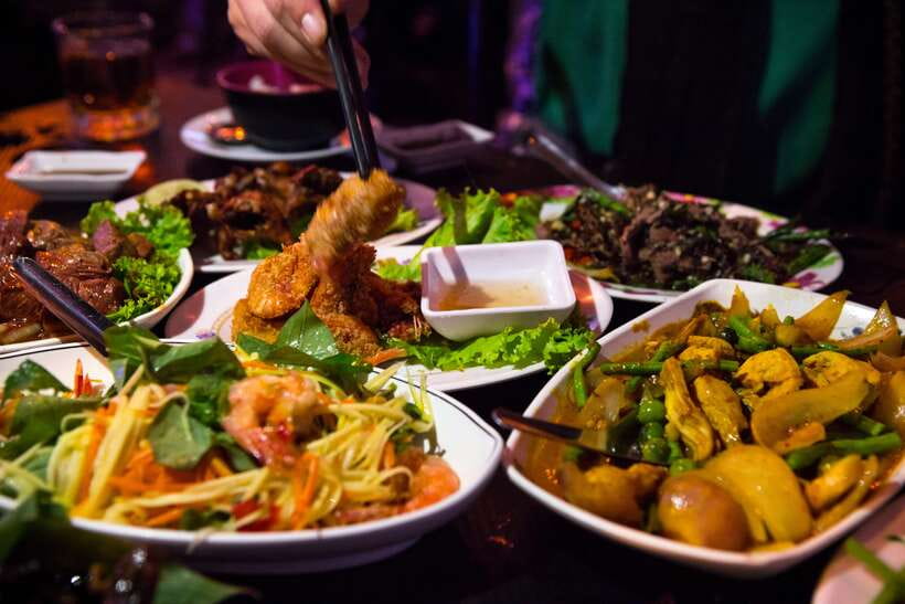 Phnom Penh's Ultimate Street Food Tour by Tuk Tuk - Sangkat Phsar Kandal Ti Muoy: street food and a cold drink