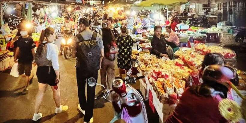 Phnom Penh's Ultimate Street Food Tour by Tuk Tuk - Russian Market: a sensory stop with a guided walk