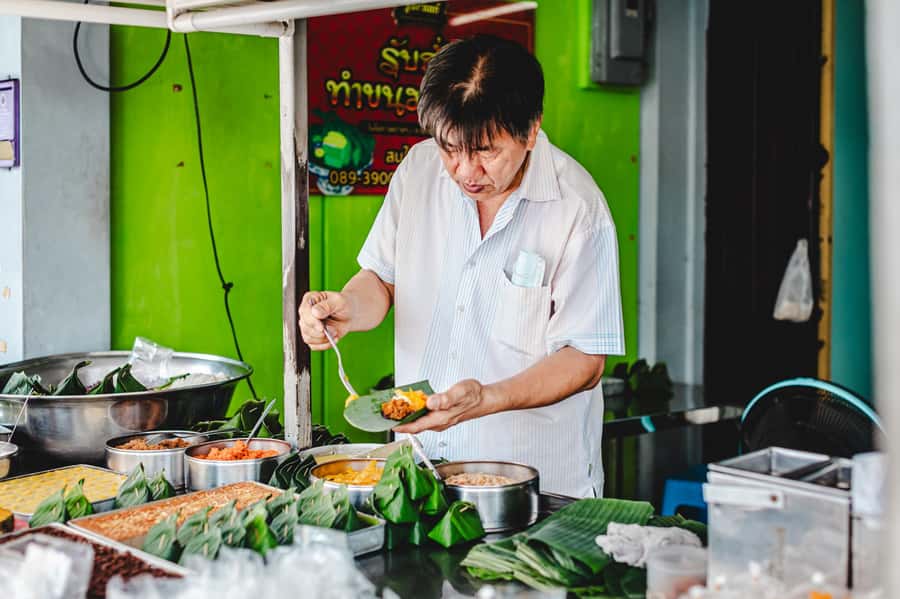 Phuket: Baba Tastes Food Tour with 15+ Tastings - Practical details that affect your evening