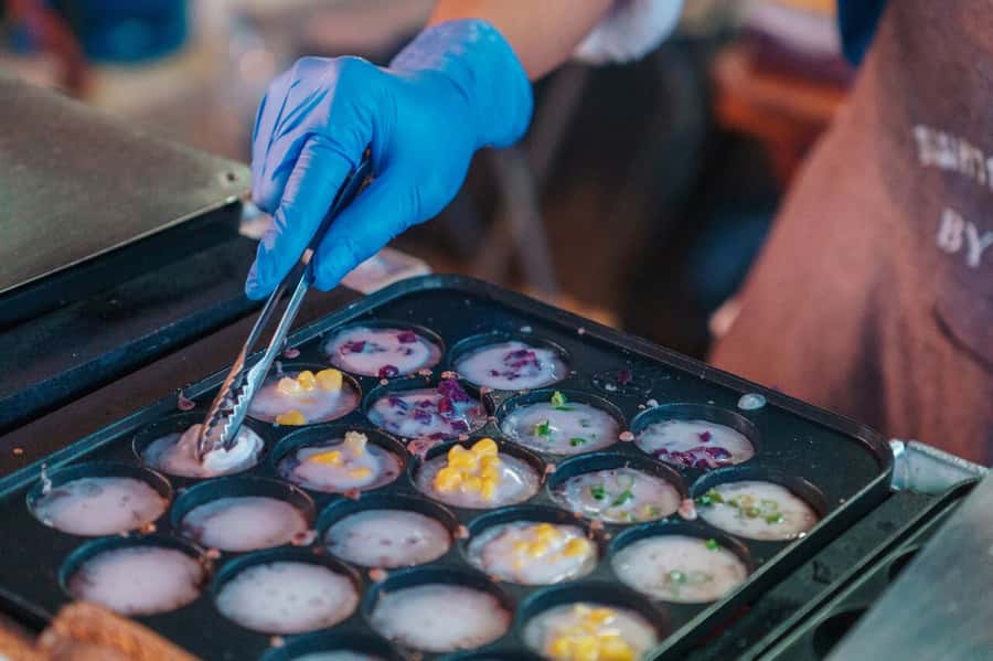 Phuket: Southern Thai Flavors Food Tastings Tour - Practical limits to keep in mind