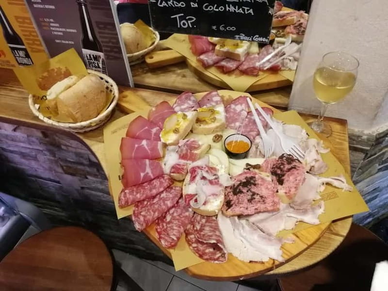 Pisa: Ultimate Food Tour with Full Tuscan Meal with a Local - Key points at a glance