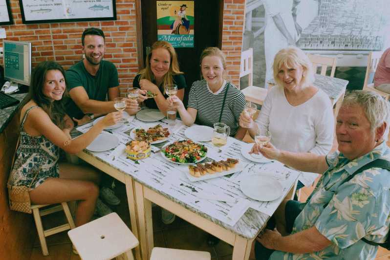 Portimão: Guided Local Food Tour - Four restaurant stops in Portimão’s town center