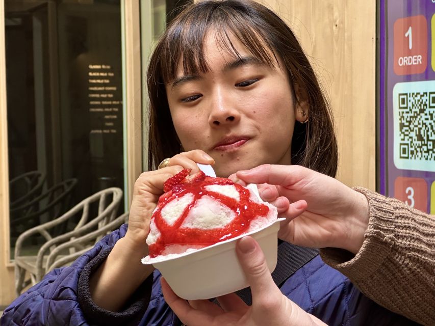 Portland: Food Walking Tour - Food carts, specialty shops, and Azar Indulgences