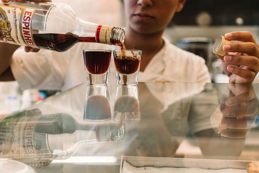 Porto: Evening Local Food Crawl with Drink Pairings - Four stops, several sides of Porto