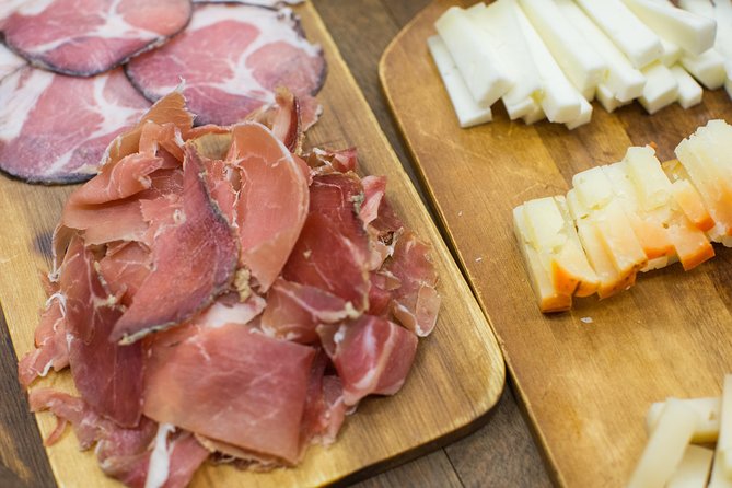 Porto Food & Wine Tasting Tour with Lunch or Dinner Option - The Optional Francesinha and Piri-Piri Meal
