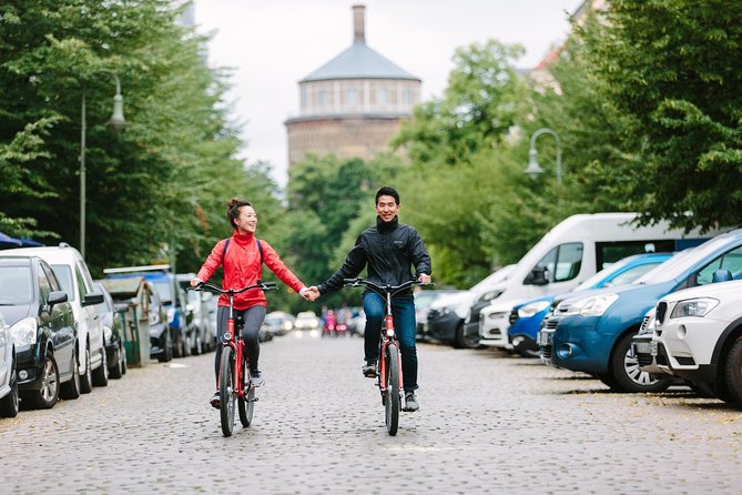 Private Berlin Street Food Tour by Bike - A relaxed break at Prater Beer Garden