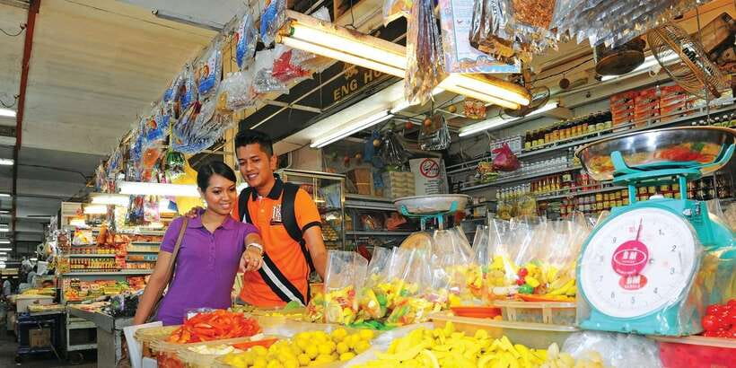 Private Half Day Penang Tasty Local Street Food Tour - What the guides add to the experience