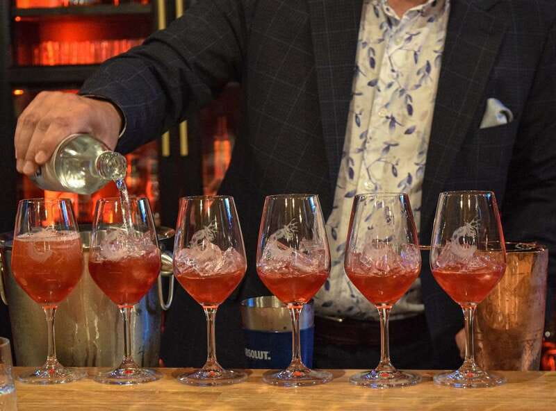 Quebec City: Historical Walking and Tasting Tour - Four food stops with a local focus