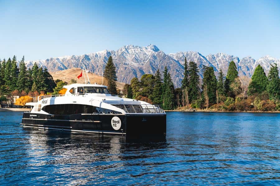 Queenstown: Walter Peak Gourmet BBQ & Lake Whakatipu Cruise - Why Walter Peak works so well as a Queenstown outing