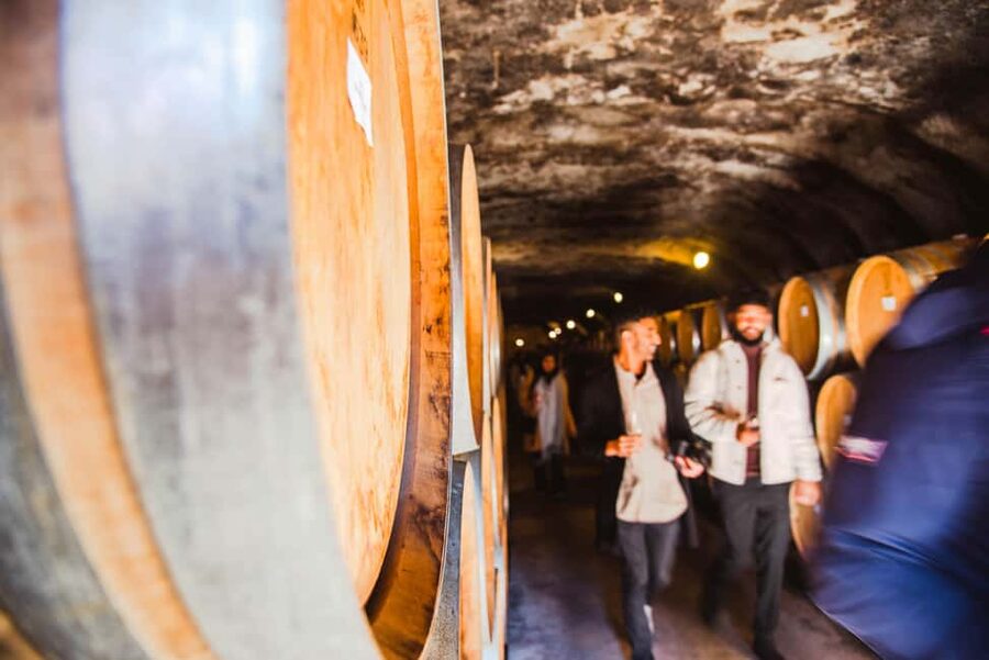 Queenstown: Wine Tasting Tour - Kinross brings several winemakers together